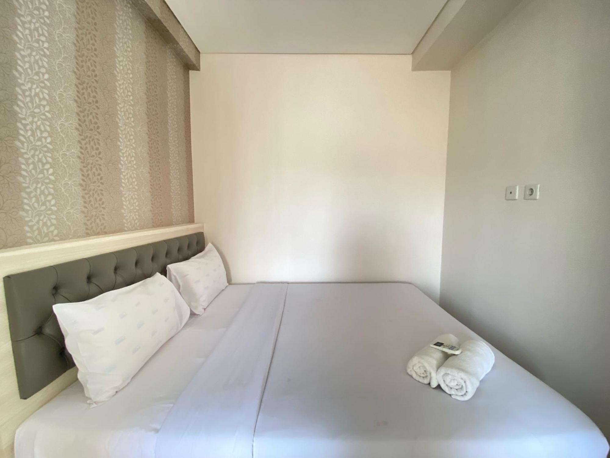 Cozy And Serene 2br At Parahyangan By Travelio * Bandung